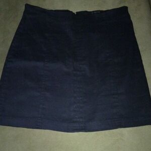 Classic Black Mini Skirt - Timeless Straight Silhouette